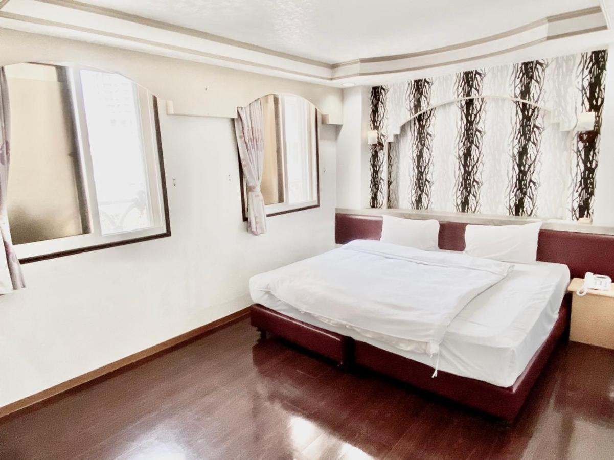 Wl Hotel Hsinchu Экстерьер фото