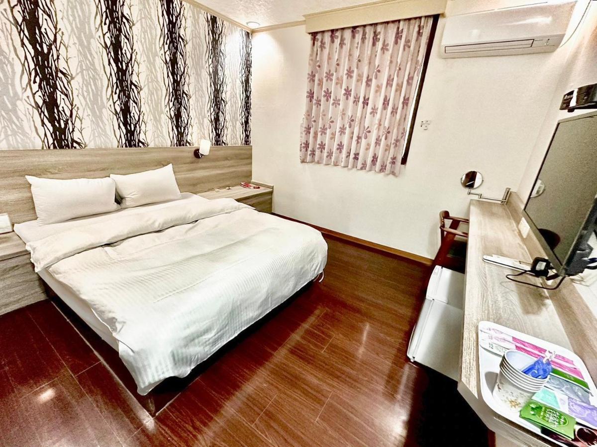 Wl Hotel Hsinchu Экстерьер фото