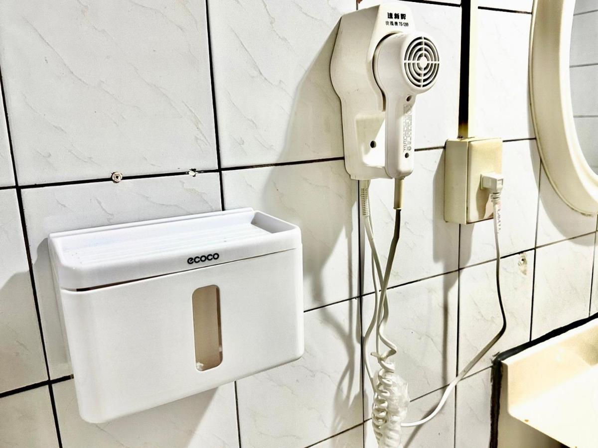 Wl Hotel Hsinchu Экстерьер фото